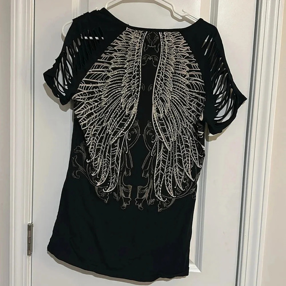 Women's t shirt with shredded arms and wings on front and back - Picture 4 of 5